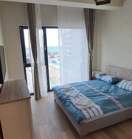 Turbo Apartament * Năvodari